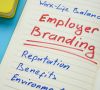 Block mit Notizen zu Employer Branding
